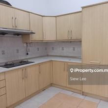 Sunway Parkville Townhouse for rent partly furnished Lower unit