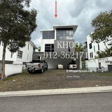 Bungalow house in saujana puchong,granview,puchong 