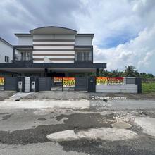 Gated and Guarded Community, With Lift, Brand New, Unccoupied Before