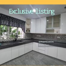Exclusive listing Well renovated super link move in condition