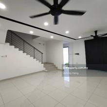 Jalan Perjiranan 9/xx Dato Onn Mount Austin Double Storey House 