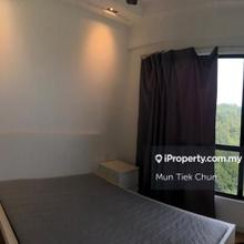 Corner unit, balcony facing seaview and mountain