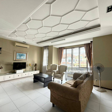 Impian emas 2.5storey 5beds 3baths fully furnish Rm4000 for rent