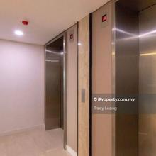 Luxury, City centre, Accessibility, Interior elegance, Spaciousness