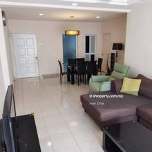 D'Piazza renovated unit with 2 parking lot, call now for arrangement.