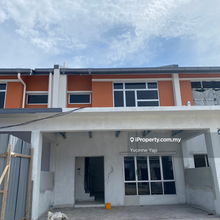 Klang Double Storey Terrace, Near to Town, Freehold