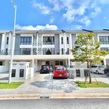 Townhouse Monet Garden Sunsuria City Sepang For Sale!