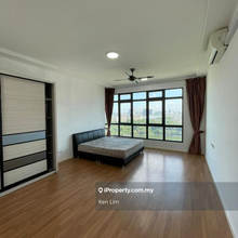 Master bedroom for rent