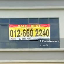 Basic Unfurnished Suitable for Own Design & Renovation; Near LRT & BRT