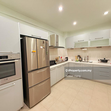 Bayswater Condominium E gate for Rent 