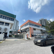 3storey semi detached factory warehouse
