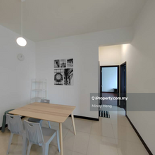 Molek regency 2 bedrooms unit for rent
