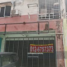 Megaria Bukit Serdang 8