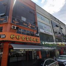 Corner Shop @ Puchong Jaya