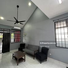 Unblock view and End lot with 4 Bedrooms
