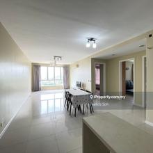 Facing KLCC view with 2 carparks unit for rent!