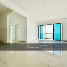 Waterside residence rare best buy seaview 1249sqft, the light city