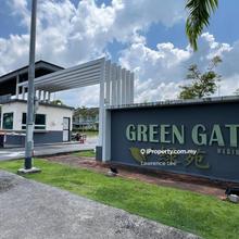 For Sale: Gated Double-Storey Terrace (Inter.) Green Gate Residence