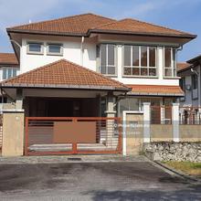 Good Condition Double Storey Bungalow Bandar Seri Putra, Bangi