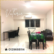 Spacious 2 Bedroom Paragon unit for Sell, convenience stores at Ground