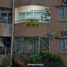 Palm Ville Tk1 Fully Refurbished, Furnished,  corner unit  3 r 2b .