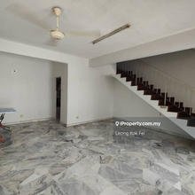 Situated in a convenient location, close to all local amenities