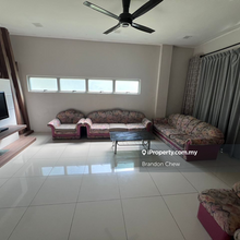 Academia Lane for rent