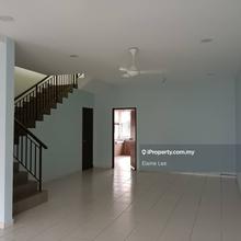 For Rent: 2 Storey End Lot in Taman Seri Mewah