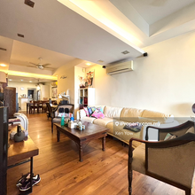 Tastefully renovated unit for Sale! 