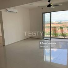 1046sf Facing Pool Partial Furnished Gravit 8 Klang Condo Corner Unit