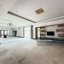 Cheap Nice 3 Stry Bungalow at Country Heights Kajang