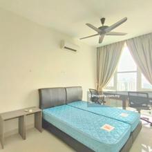 Fully furnished Nadayu28 Condominium room Bandar sunway university 