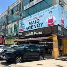 4 Storey shoplot at Bandar Puteri Puchong for sale