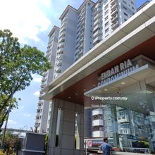 Endah Ria for rent