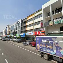 Hot Area! Facing Main Road Jalan Kapar 4 Sty Shop lot Kawasan 18 Klang