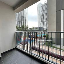 3 Room 2 Parking, Low Floor