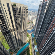 Nice pool view with 2bedrooms unit for sales. Many units on hands.