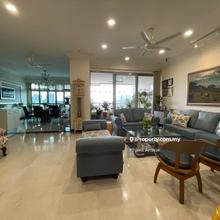 Penthouse overlooking Mid Valley. 3 carparks. Negotiable