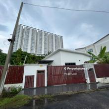 Spacious Corner Fully Furnished Bungalow with Bathtub