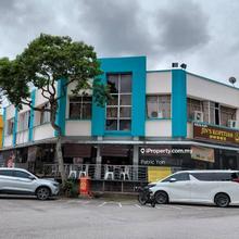 Shah Alam Sec U5 Corner Shop For Rent