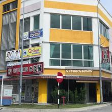Pd Waterfront Corner Shop Office for Sale