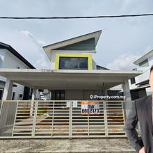 Nice Environment Freehold Bungalow at Krubong. Welcome View & Discuss