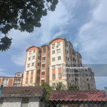 Beautiful Pangsapuri Danaumas Seksyen 7 Shah Alam