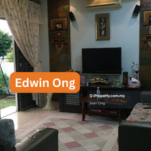 Nice fully renovated landed unit for sale 