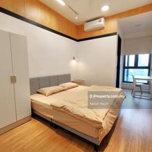 Velocity 2 Limit Unit Studio 1 Toilet Full furniture
