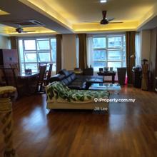 Beautifully renovated and walking distance to LRT station & KLCC mall.