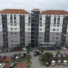 Desa palma nilai, near to inti klia,high floor partly furnish,freehold