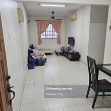Jelutong Palace - Fully Renovated - 2 Car Parks - 850' - Jelutong