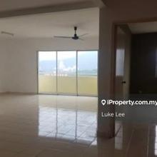 Magna Ville Selayang for sell good condition 2 car parks 3 rooms