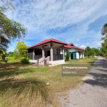 Rumah banglo berserta tanah 2 ekar Merlimau Melaka